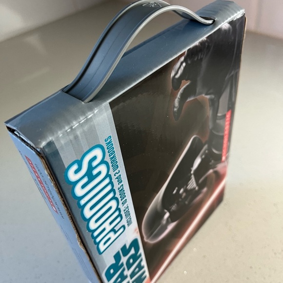 Star Wars Boxed Set of Phonics Readers - Picture 8 of 10